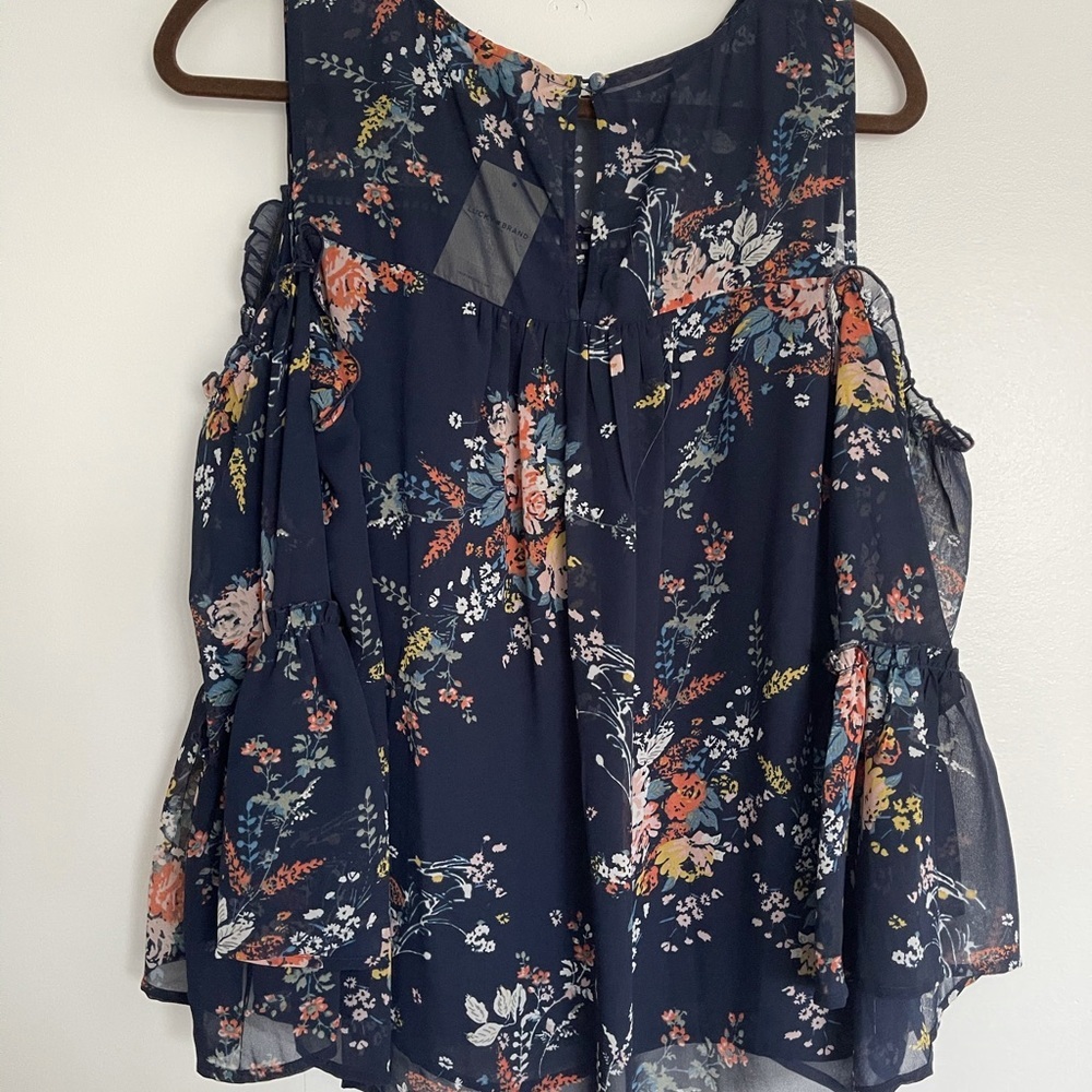 Lucky Brand Cold Shoulder Top - Picture 5 of 5